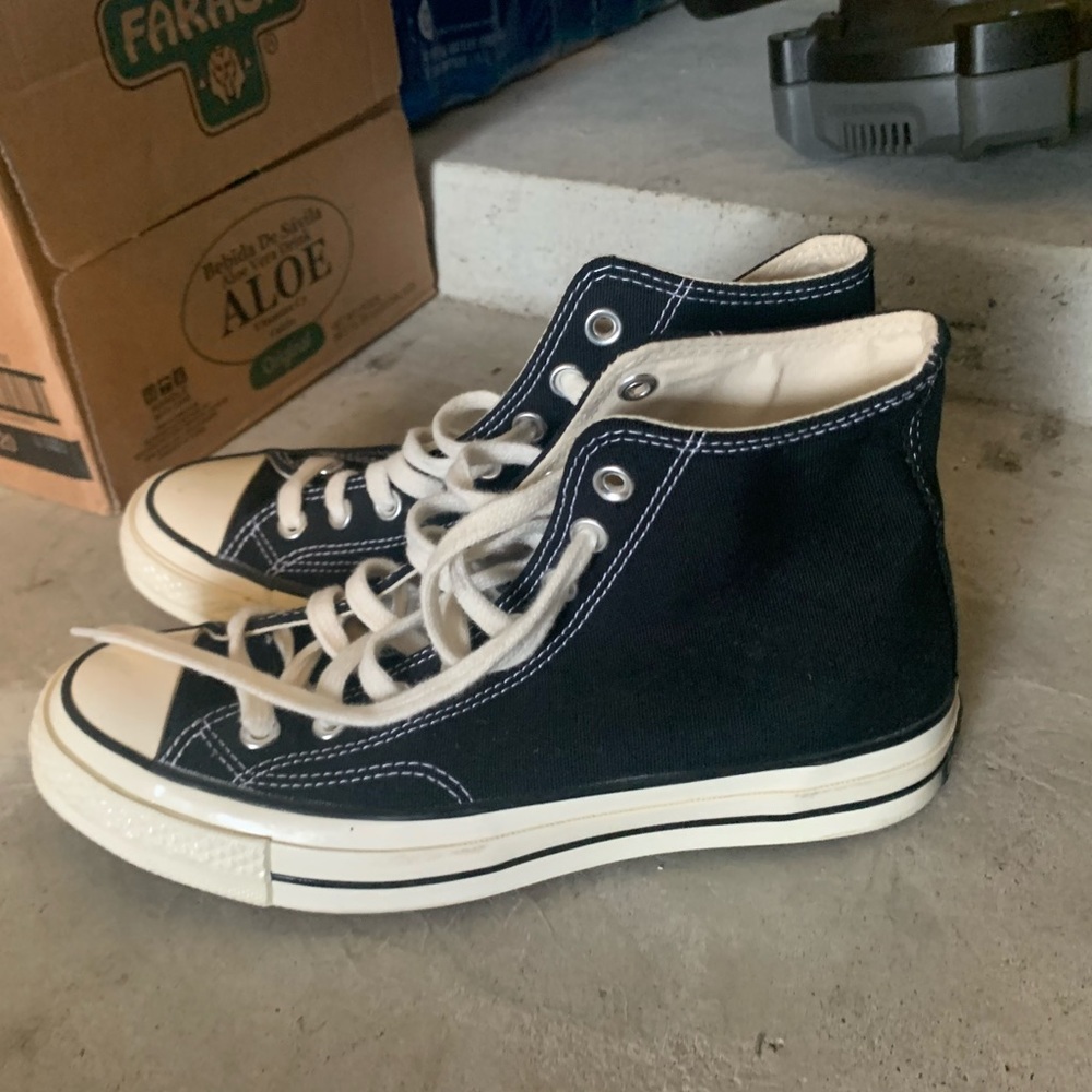 black high top converse